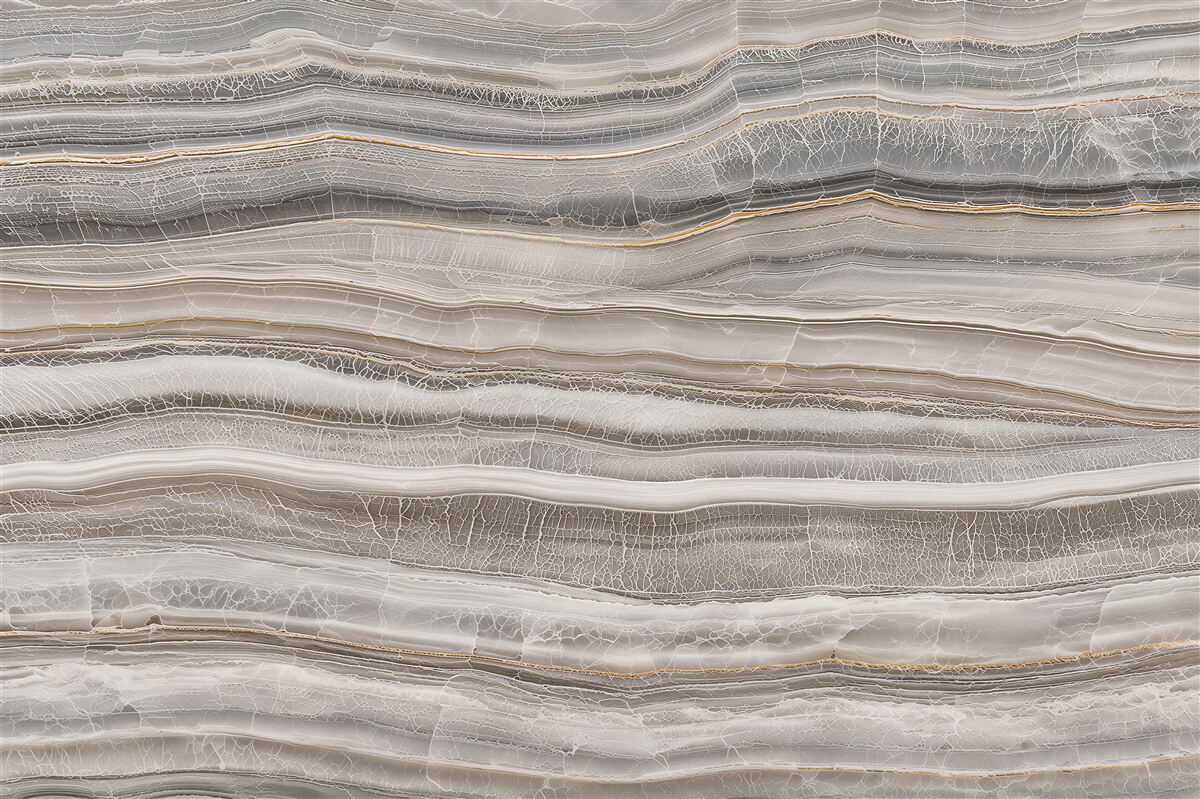 Fototapeten helles beige Onyx mit goldenen Schichten für ein elegantes Interieur